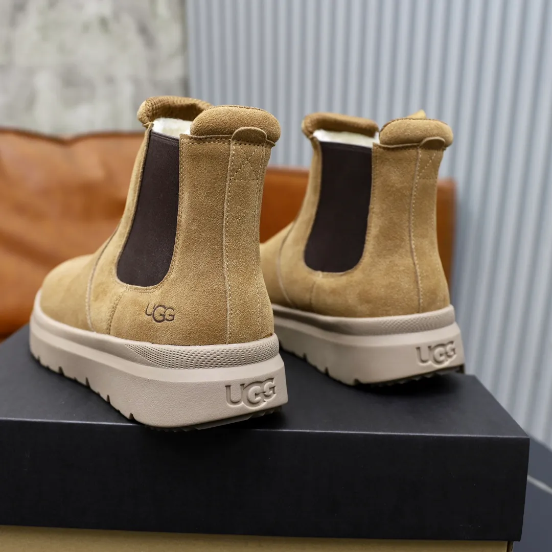 Ex-factory price: 540💰Thick wool imported from Australia Brand: UGG genuine purchase Size: 39-44 (45 customized) Grade: Official website 1:1 Material: First layer of genuine leather waterproof and antifreeze upper Real wool lining Original non-slip and wear-resistant outsole Style category: Men's casual shoes Trendy style Comfortable on the feet Color: Official website color synchronization